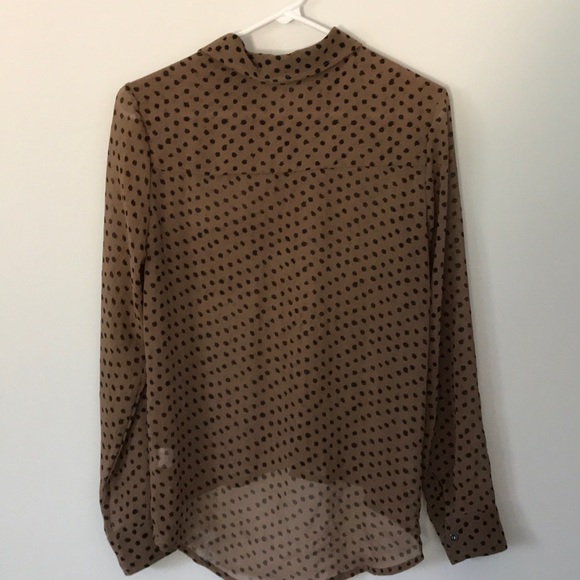 Timing brown button down - Picture 5 of 5